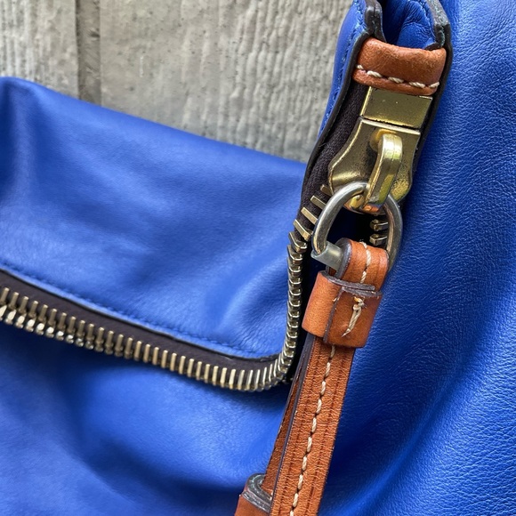 Dooney Bourke Newbury Leather Sloan Dixon Crossbody Bag Cobalt Blue & Tan 👜💙 - Picture 9 of 16